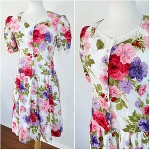 Vintage 80s / 90s Pink Red Floral Mini‎ Dress Laura Ashley // Size Medium